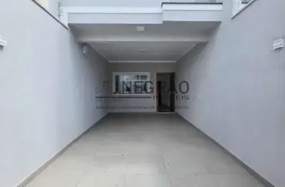 Sobrado NOVO!! metro alto Ipiranga, com 3 quartos, 3 suítes, 2 salas, 4 banheiros, 2 vagas e 135m². Imperdível!