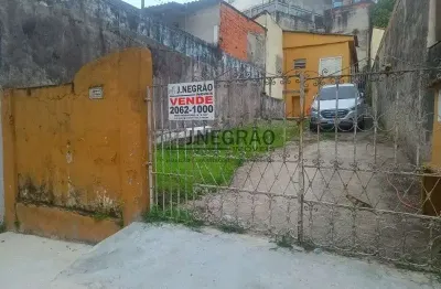 Casa à venda em São Paulo-SP, Jardim Clímax: 2 quartos, 1 sala, 1 banheiro, 8 vagas de garagem, 60m² de área. Venha conferir!