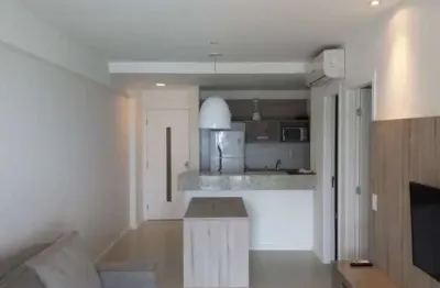 Apartamento quarto e sala mobiliado 68m2 no costa espana na ondina