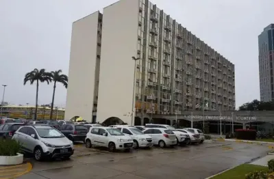 Sala comercial para alugar no caminho das árvores 42m2