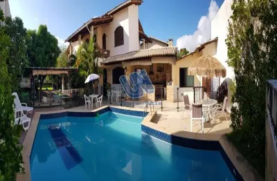 Excelente casa duplex com 5 quartos em condomínio em stella maris