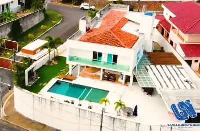 Casa em condomínio com 5 suítes sendo 1 closet 858m2 no itaigara