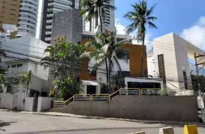Hotel para locação com 24 suítes com área de 900,00 m2 próximo a praia