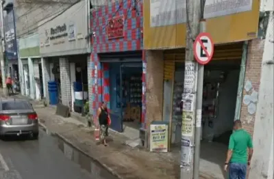 Loja comercial com 5,00 metros de frente de rua, na barão de cotegipe com 200m2