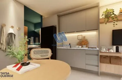 Apartamento studio, nascente, finamente decorado e mobiliado,área privativa de 27m2 e uma vaga de garagem rotativa.