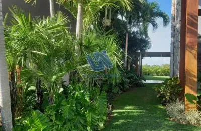 Casa em condominio praia bella com 6 suites com 531m² em praia do forte.