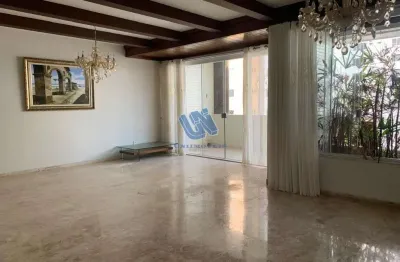 Amplo apartamento com 4/4 sendo 1 suíte 220m² no canela