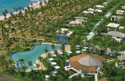 Terreno em condomínio com vista mar na praia do forte com 700m2