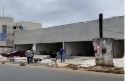 Ponto comercial com 1 sala para alugar na Avenida Cardeal Avelar Brandão Villela, 2235, Jardim Santo Inácio, Salvador