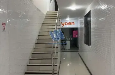 Sala comercial com 1 sala para alugar na Rua Lord Cochrane, 66, Barra, Salvador
