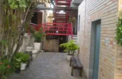 Sala comercial com 1 sala para alugar na Rua Almeida Garret, 35, Itaigara, Salvador
