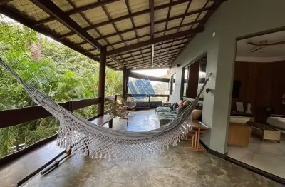 Casa em condomínio fechado com 7 quartos à venda na Rua Jandiroba, Patamares, Salvador