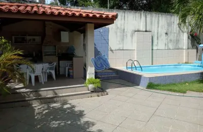 Casa duplex em condominio 4 quartos sendo 2 suítes 175m2 de área construída na pituba