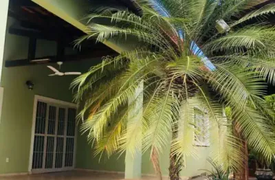 Casa com 3 quartos à venda na luis de siqueira, 368, jardim primavera, cuiabá por r$ 1.200.000