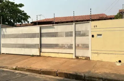 Casa com 2 quartos à venda na rua esperança, 33, jardim primavera, cuiabá por r$ 755.000