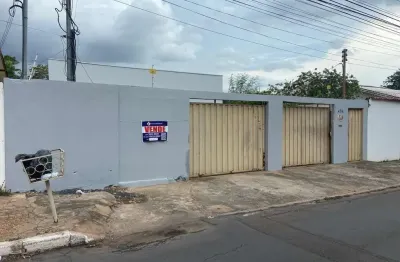 Casa com 2 quartos à venda na sessenta, 456, boa esperança, cuiabá por r$ 380.000