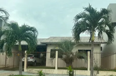 Casa com 3 quartos à venda na rua jordania, 1825, parque das emas, lucas do rio verde por r$ 800.000