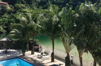 Casa com 3 quartos à venda na praia dos amores, 20, barra da tijuca, rio de janeiro por r$ 7.800.000