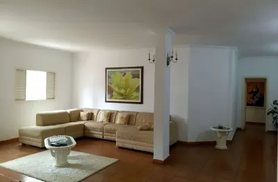 Casa com 4 quartos à venda na major arnaldo de mattos cabral, 72, duque de caxias i, cuiabá por r$ 5.400.000
