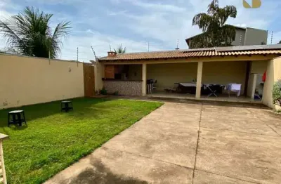 Casa com 3 quartos à venda na augusto dos anjos, 7, santa cruz, cuiabá por r$ 750.000