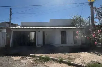 Casa com 2 quartos para alugar na rua 13, 38, cpa iii, cuiabá por r$ 2.000