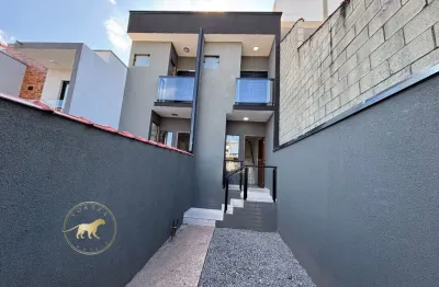 Sobrado com 2 dormitórios e 1 vaga de garagem no  residencial santo antônio