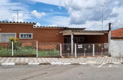 Casa com 3 quartos à venda na Rua Bolívia, 30, Região Central, Caieiras