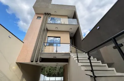 Sobrado de alto padrão com 3 dormitórios e 6 vagas em caieiras, sp