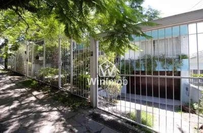 Casa com 4 dormitórios à venda, 360 m² por r$ 2.200.000,00 - três figueiras - porto alegre/rs