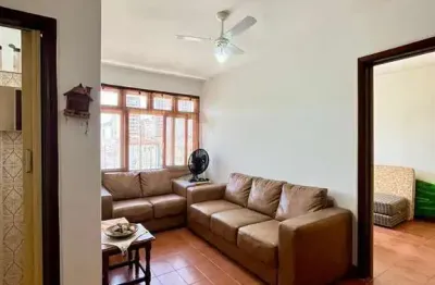 Apartamento 1 dormitório mobiliado 2 quadras da praia 1 vaga de garagem!