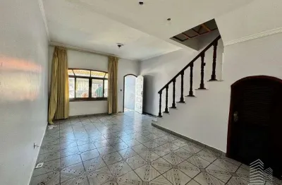 Casa geminada tipo sobrado individual 2 dorm 2 vagas churrasqueira oportunidade