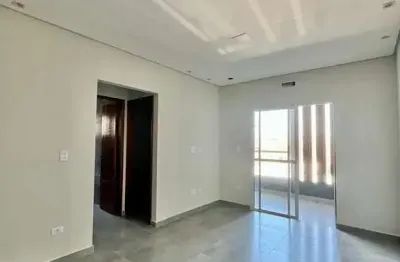 Casa sobreposta varanda com churrasqueira 3 dormitórios pronta pra financiamento