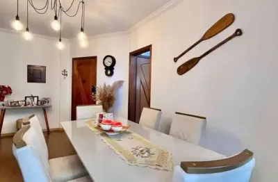 Espaço e comodidade nesse apto mobiliado com vista mar 3 dormitórios e 2 vagas