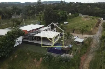 Chácara / sítio com 3 quartos à venda na Rua Três, Tupã, Contagem