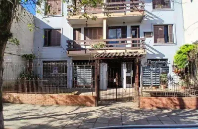 Prédio com 1 sala para alugar na com. azevedo, 460, floresta, porto alegre, 27 m2 por r$ 750