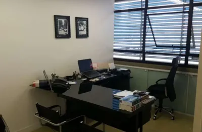 Sala comercial à venda na Rua Álvares de Azevedo, 301, Centro, Santo André