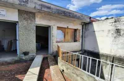 Assobradada para reforma no bairro jardim hollywood em são bernardo do campo