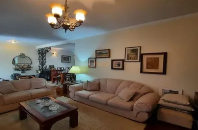 Casa assobradada no bairro de rudge ramos em são bernardo do campo