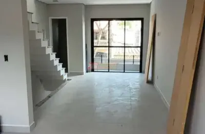 Sobrado novo no bairro jardim santo alberto em santo andré