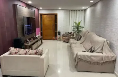 Casa com 3 quartos à venda na Rua Tiradentes, 240, Vila Assunção, Santo André