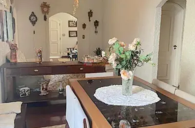 Casa com 4 quartos à venda na Sofia Dângelo Caputo, 247, Rio Grande, São Bernardo do Campo