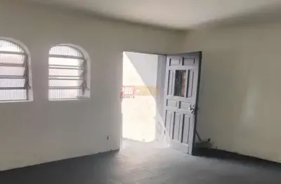 Casa com 1 quarto à venda na Rua Andaraí, 537, Vila Floresta, Santo André
