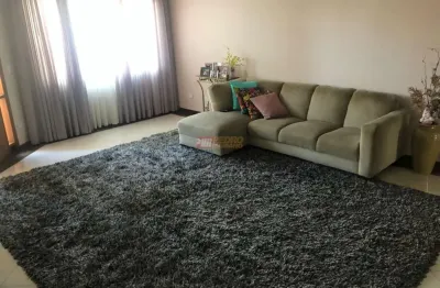 Casa com 3 quartos para alugar na Ari Doria, 155, Vila Jahu, São Bernardo do Campo