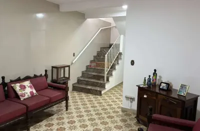 Casa com 3 quartos para alugar na Rua Ministro Calógeras, 297, Vila Alpina, Santo André