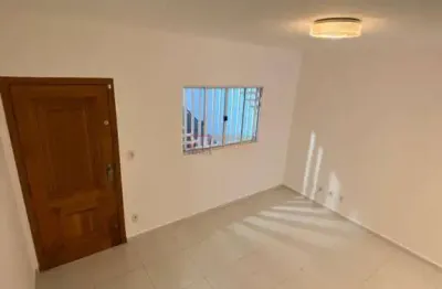 Casa com 2 quartos à venda na Rua Piracicaba, 400, Vila Valparaíso, Santo André