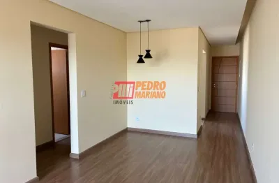 Apartamento com 2 quartos para alugar na Rua Maria Ortiz, 606, Campestre, Santo André