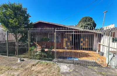 Casa com 3 quartos à venda na Rua Érico Andretta, 245, Xaxim, Curitiba