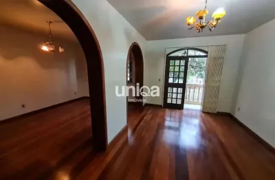 Amplo apartamento para alugar em santa maria  03 dormitórios  garagem bairro dor
