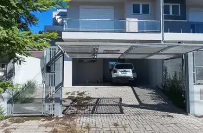 Casa com 3 quartos à venda na rua antônio figueira, 175 a, camobi, santa maria, 210 m2 por r$ 1.500.000