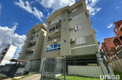 Apto 03 dormitórios à duas quadras da UFSM 02 vagas garagem Elevador ed São Pio